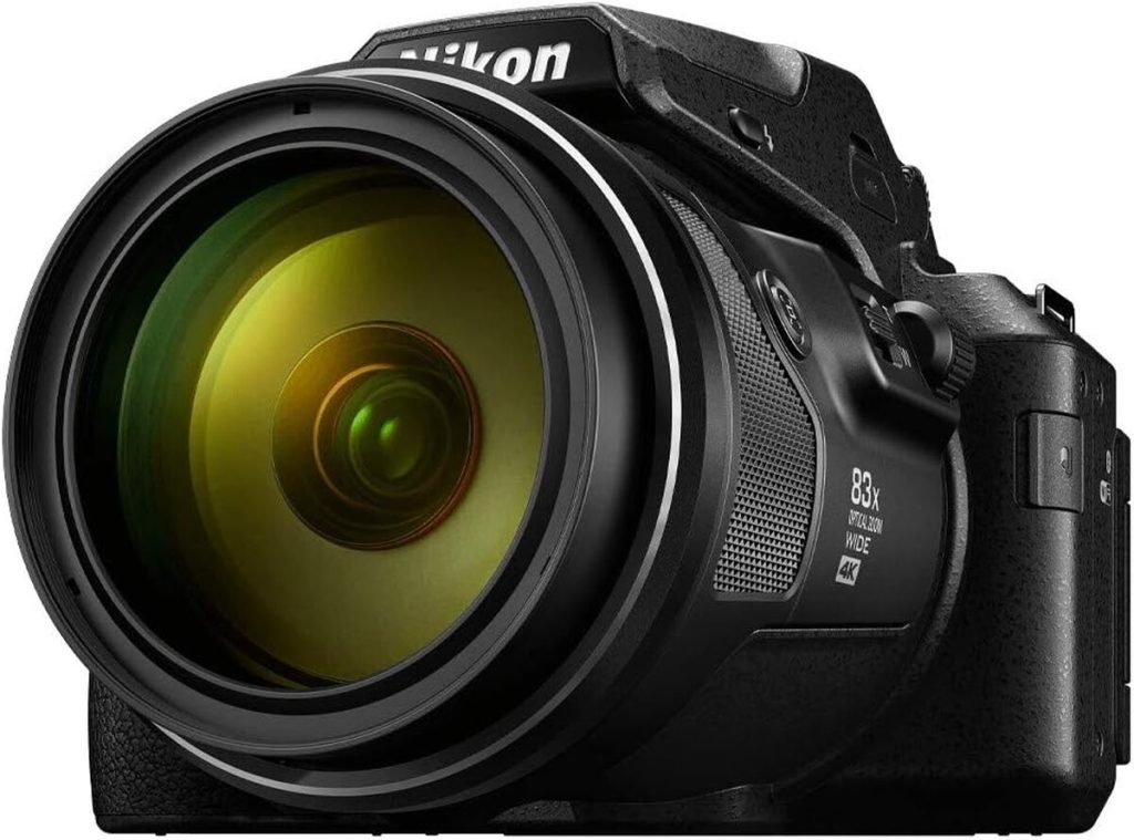 Test du Nikon Coolpix P950 : zoom ultra-puissant et écran orientable