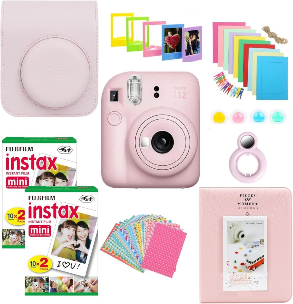 Test de l'appareil photo instantané Fujifilm Instax Mini 12 : le pack complet à découvrir