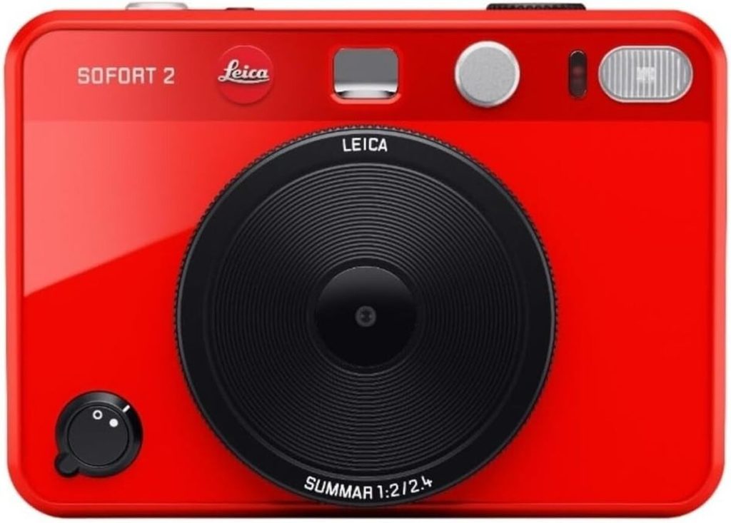 Test : leica Sofort 2, l'appareil photo instantané rouge innovant