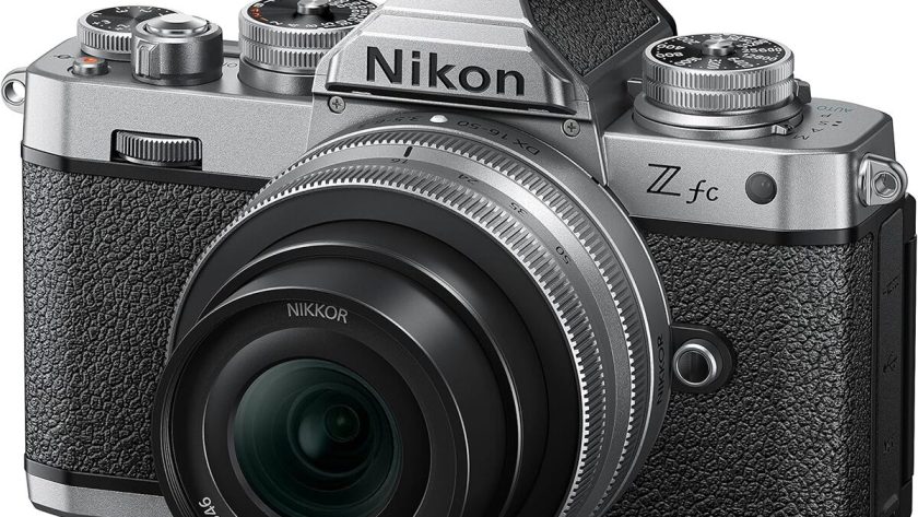 Test Nikon Z fc : kit hybride avec Nikkor DX 16-50 mm, série limitée
