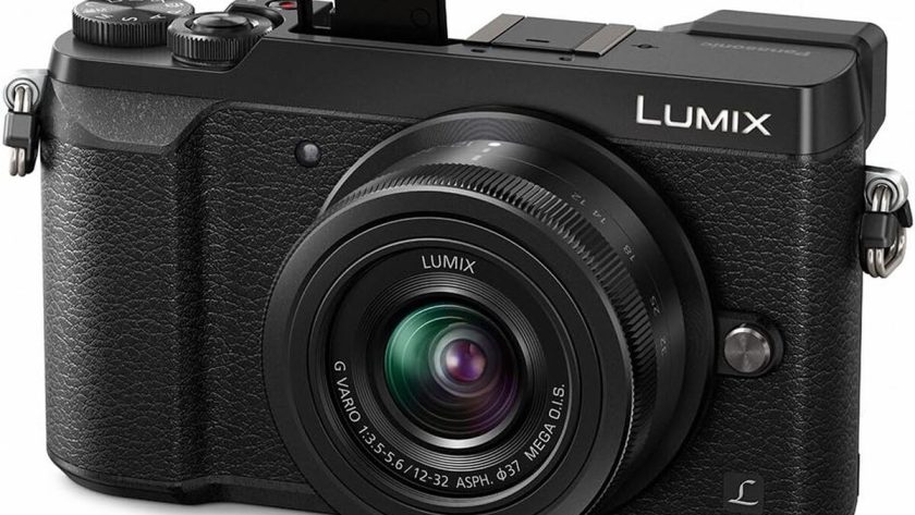 Test Panasonic DMCGX80 : hybride performant à 16 MP noire