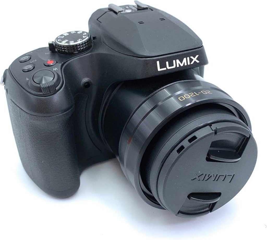 Test du Panasonic Lumix FZ82 : zoom puissant et vidéo 4K