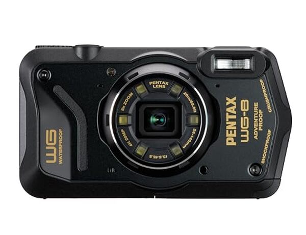 Découvrez notre test détaillé du Pentax WG-8, ce compact étanche noir robuste idéal pour la photo d'aventure. Performances, caractéristiques et verdict.