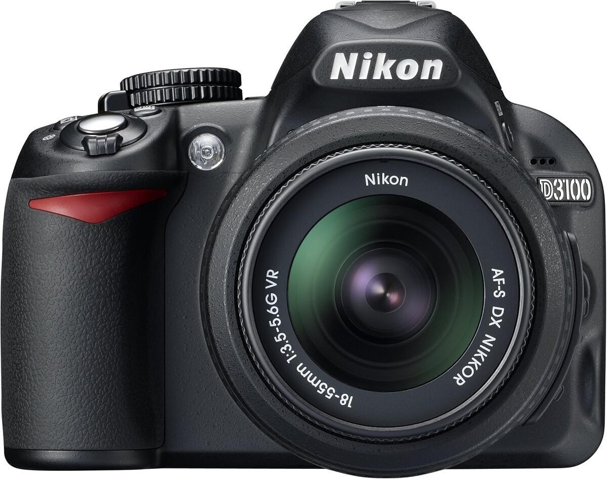 Test Nikon D3100 : appareil photo reflex 14 MP avec vidéo HD et objectif 18-55
